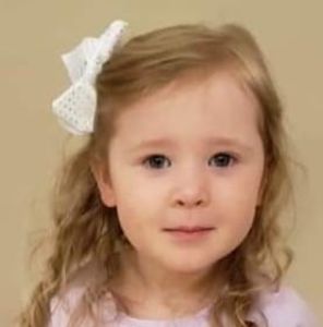 Meet your Posher, Kara